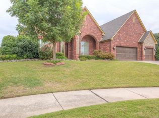 4401 N Oak Ave, Broken Arrow, OK 74012