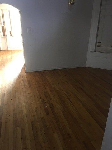 2nd image of 10108 S Malta St