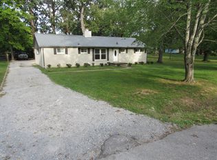 112 Foxboro Ln, Tullahoma, TN 37388