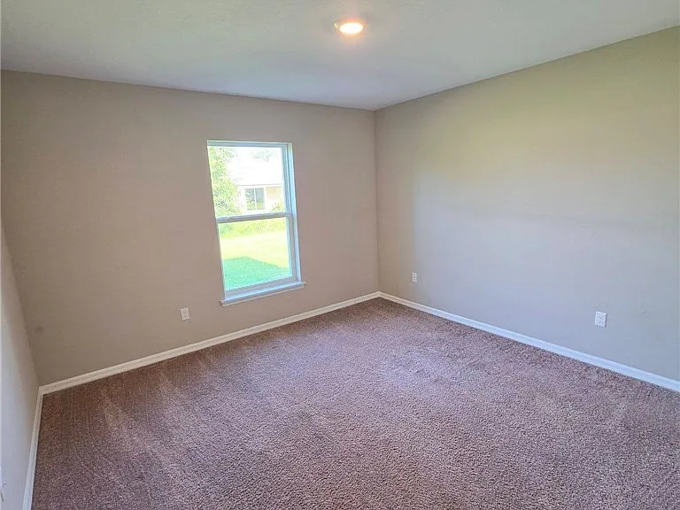 5523 Castania Dr — Photo 12