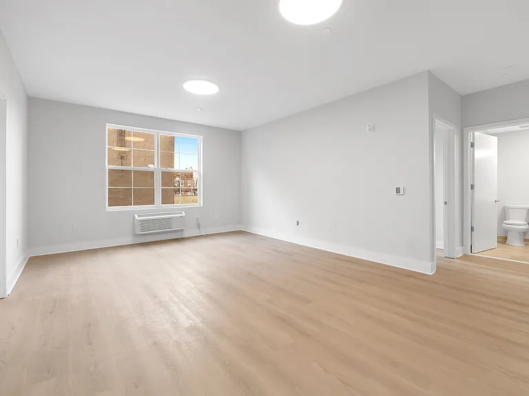 1 Center St #203 — Photo 13