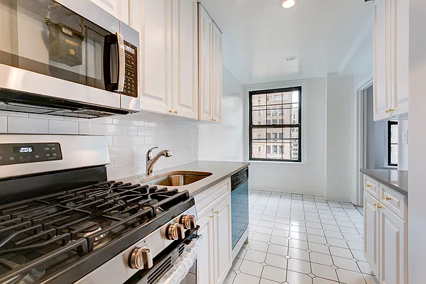 Rented by Brown Harris Stevens | media 15