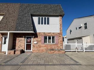 241 Seabreeze Ct, North Wildwood, NJ 08260
