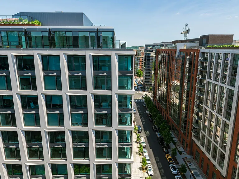 One Hill South — Photo 40