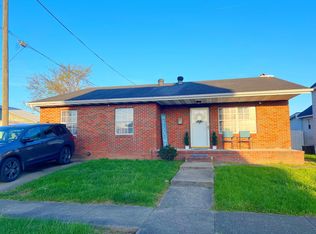 214 15th St, Kenova, WV 25530