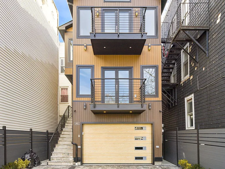 482 Kennedy Blvd #2 — Photo 17