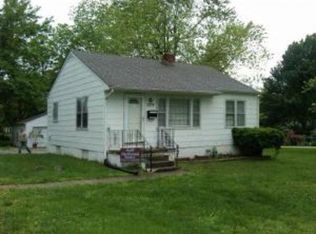 1009 Dewey St, Grandview, MO 64030