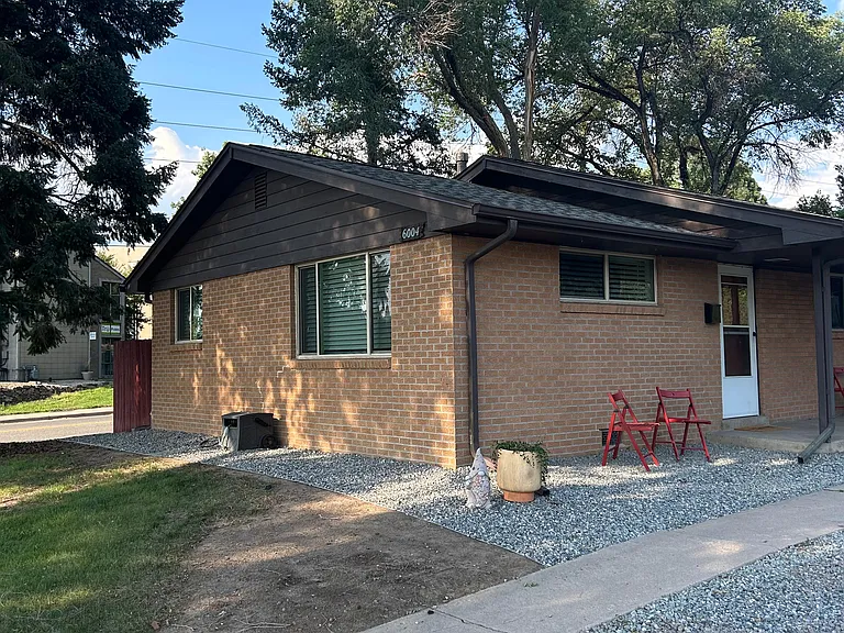 6004 S Prince St — Photo 14