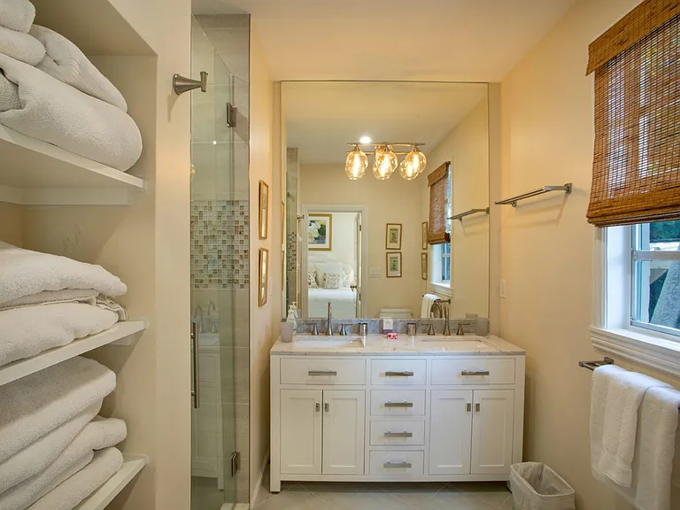 4210 Washington Rd — Photo 15