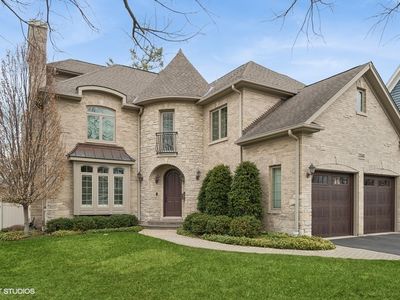 2348 Schiller Ave, Wilmette, IL, 60091