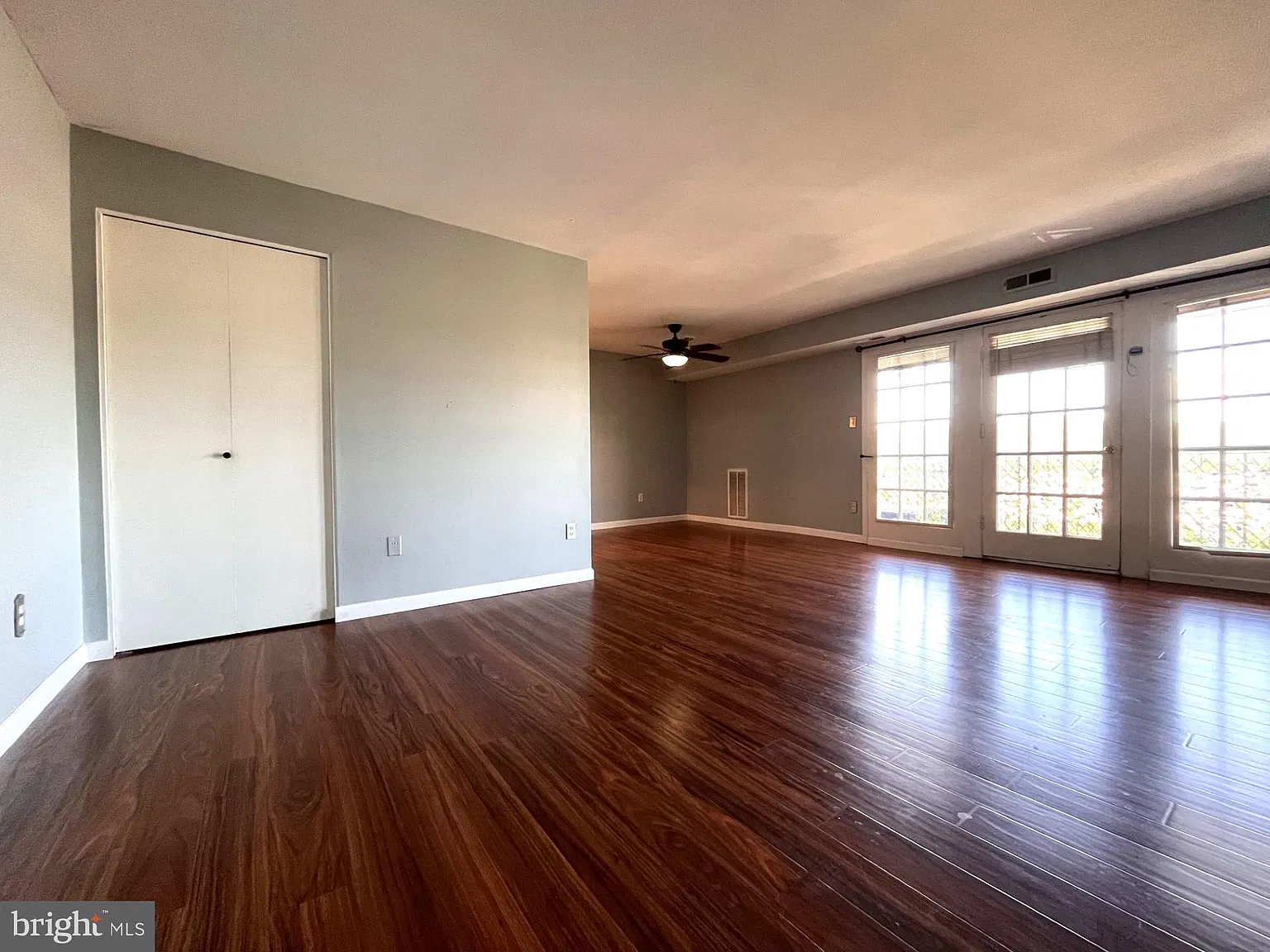 Moorings Of Occoquan Condo — Photo 2