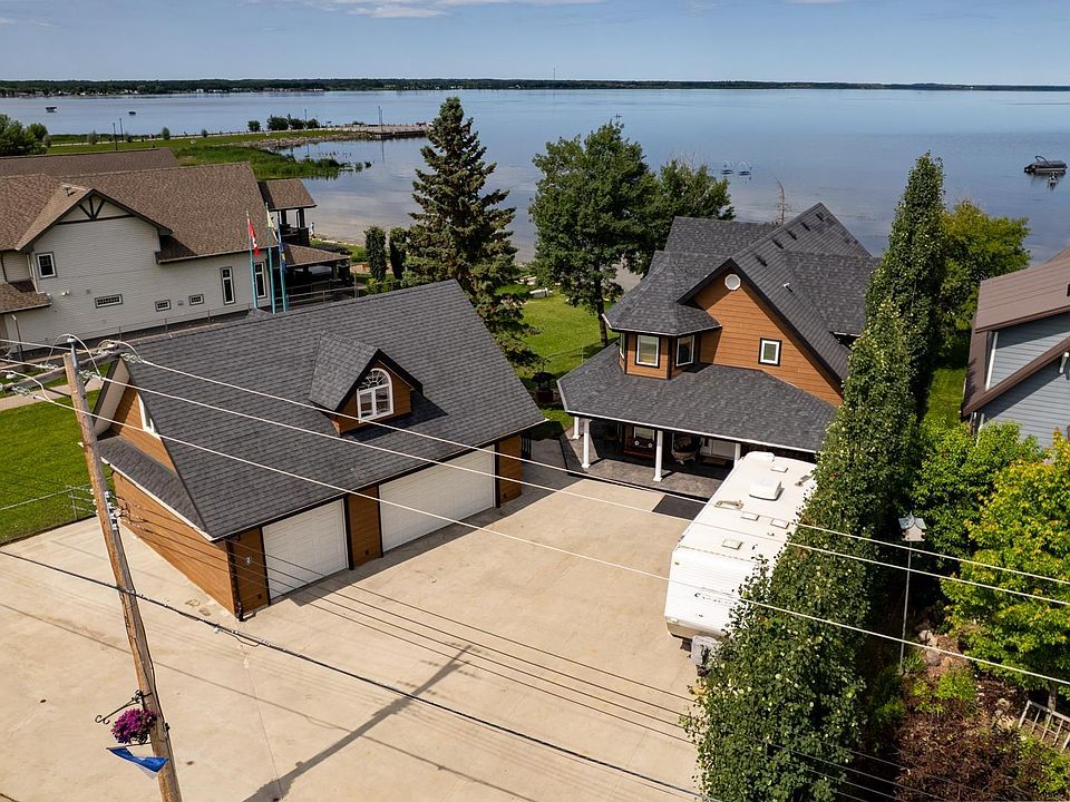 1st image of 4632 50th Ave