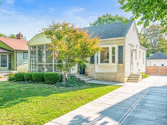 2nd image of 6167 Primrose Ave