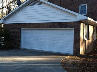 12301 Cypress Dr, Laurinburg, NC 28352