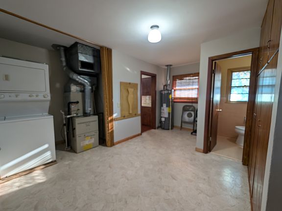 5th image of 2250 S Hillside St