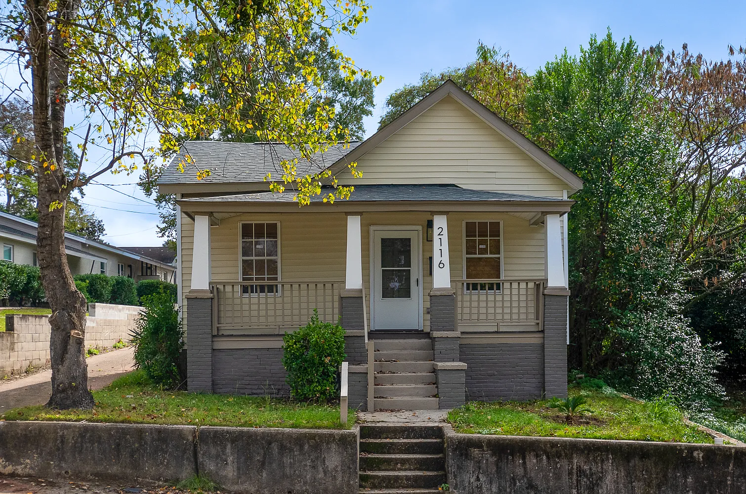 3 bed, 900 sqft, $2,395 — Photo 4