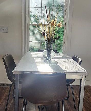 5th image of 509 W Atlantic St #511