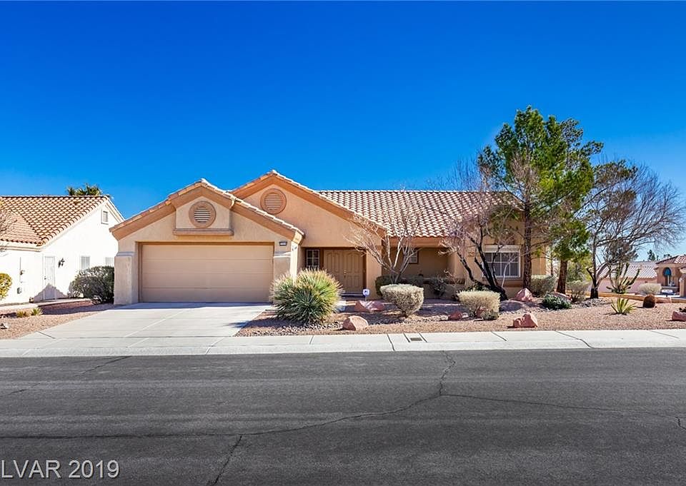 1st image of 2520 Lotus Hill Dr