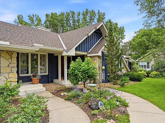 3rd image of 8913 S Minnehaha Cir