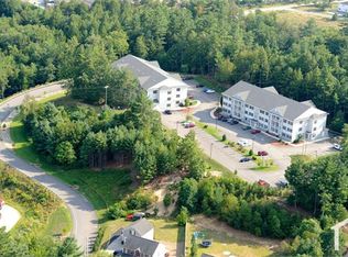 40 Abbey Ln APT 208, Goffstown, NH 03045