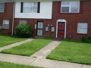 4849 Sebree Ln, Louisville, KY 40218