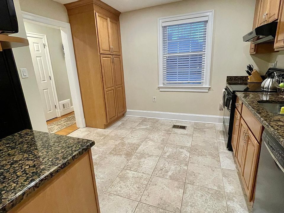 7250 Hillmead Ct Springfield VA Zillow