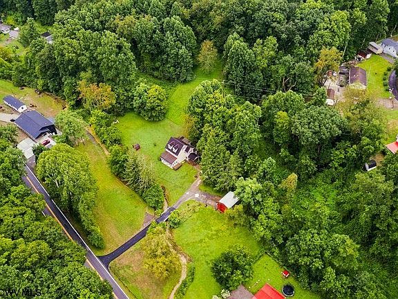 2nd image of 1612 Davisson Run Rd