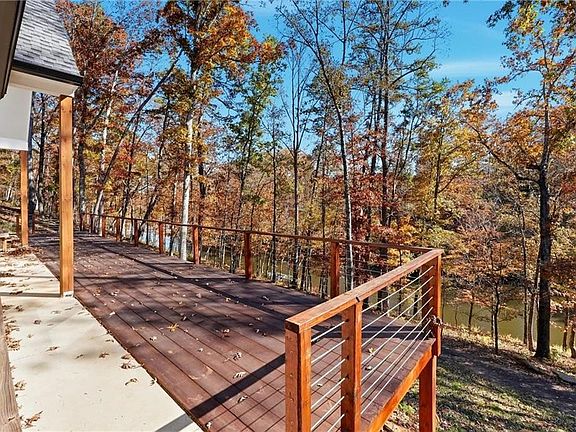 3rd image of 8155 Stone Hill Rd