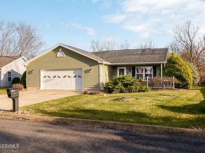 11 Meadow Ln, Lewisburg, PA, 17837