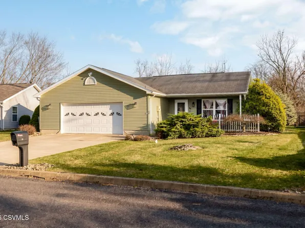 11 Meadow Ln, Lewisburg, PA 17837