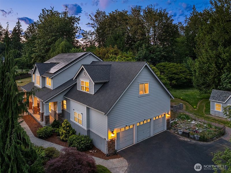 3rd image of 14230 229th Avenue NE