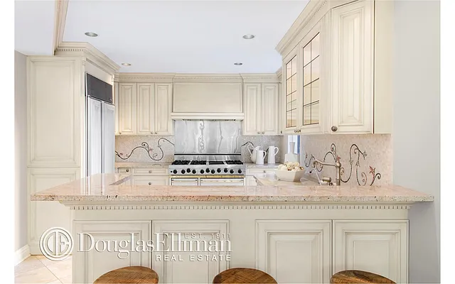 Sold by Douglas Elliman | media 5