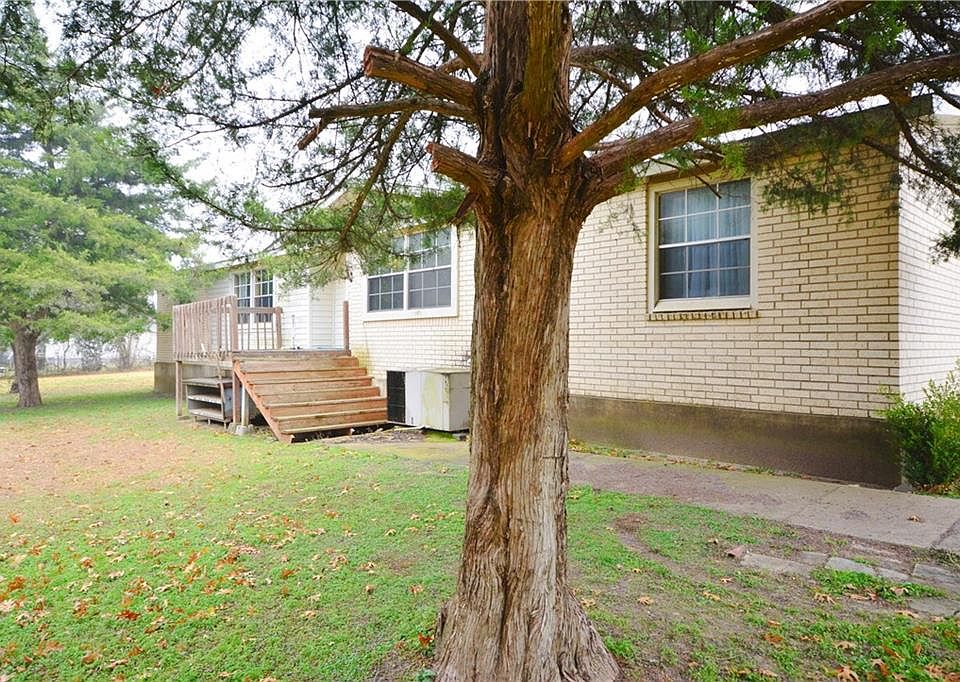 1st image of 170 Batchler Cir