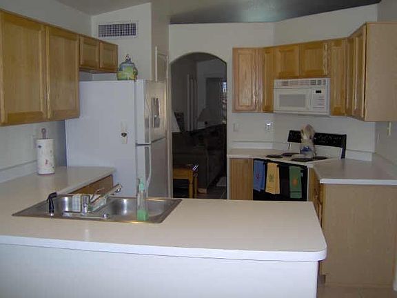 4th image of 1843 S Brighton Circle