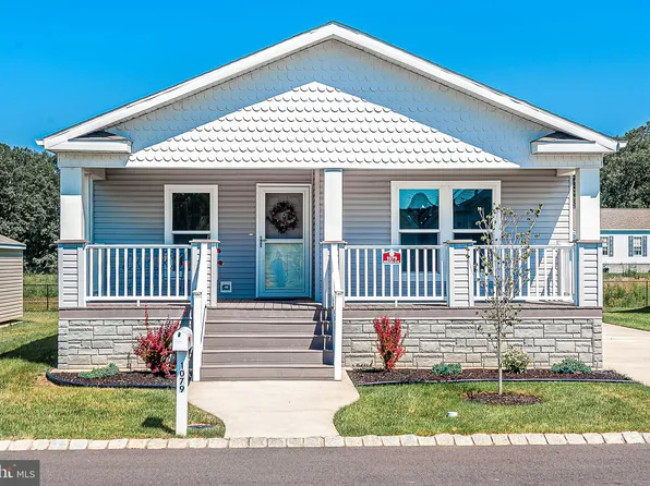 1079 Bergen Ave, Williamstown, NJ 08094