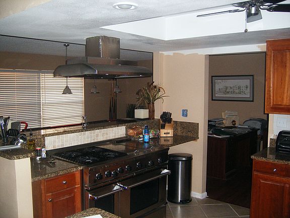 4th image of 6337 Wisteria Ln