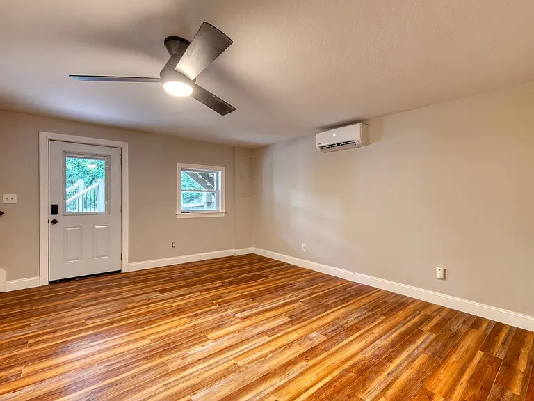 45 Mountain Stream Rd — Photo 14
