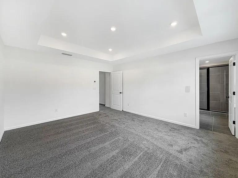 2712 Dreycott Ln — Photo 11