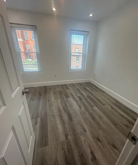 2737 Rayner Ave — Photo 17