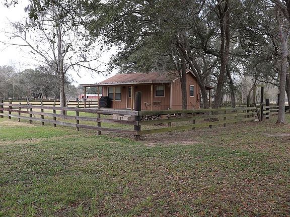 2nd image of 5619 County Road 823