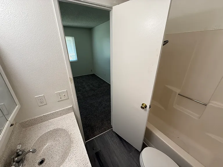 1457 Clemson Way — Photo 14