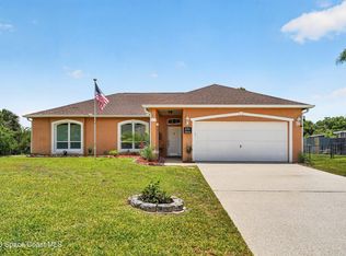 2020 Thisbe Ave SE, Palm Bay, FL 32909
