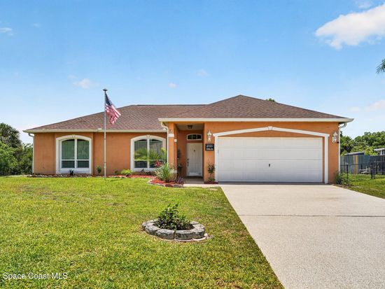 2020 Thisbe Ave SE, Palm Bay, FL 32909