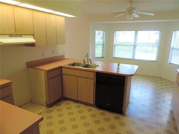 4th image of 8529 Cherry Hill Dr