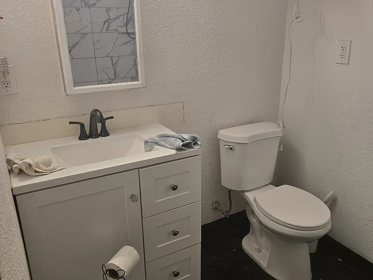5765 Nina Way — Photo 4