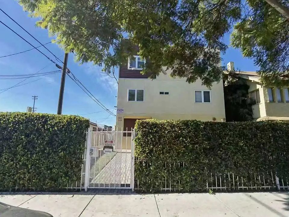 1st image of 3117 Raymond Ave Unit 1