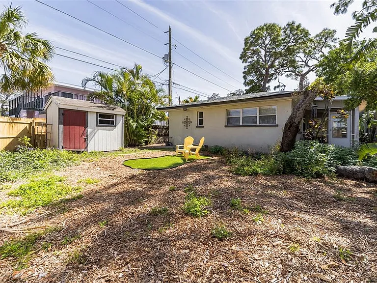 418 Lebeau St — Photo 31