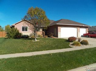 4800 E 49th St, Sioux Falls, SD 57110