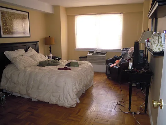 Rented by Metropolitan Equities | media 15