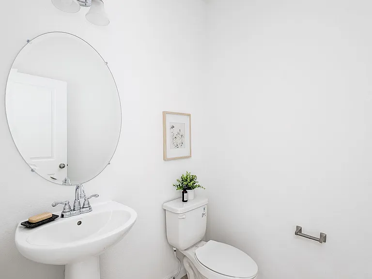 3647 S Lisbon Ct — Photo 12
